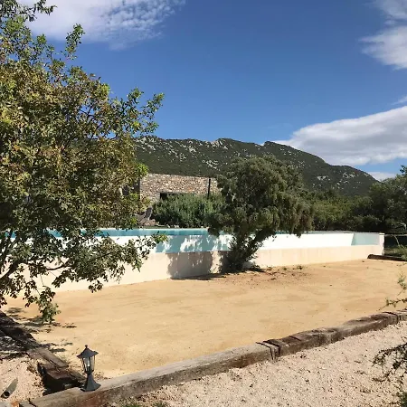 Le Domaine Du Cade - D'exception 4 Etoiles 
