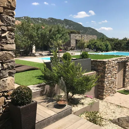 Le Domaine Du Cade - D'exception 4 Etoiles 
