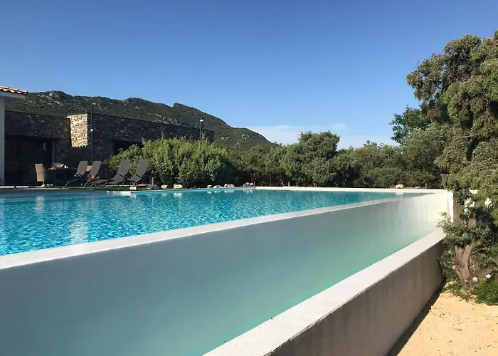 D'exception 4 étoiles Le Du Pic St Loup Hébergement de vacances *
